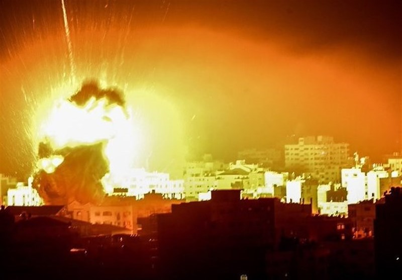 جنگنده‌های اسرائیلی  (جمعه)  مرکز غزه را بمباران کردند