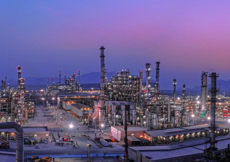 عرضه اولیه بزرگترین پالایشگاه میعانات گازی جهان در فرابورس به زودی