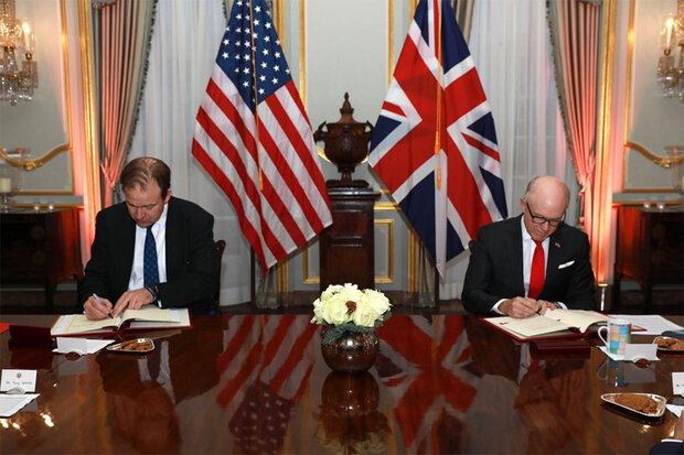 انگلیس و آمریکا قرارداد گمرکی بعد از برگزیت را امضا کردند