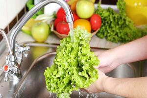 سبزیجات را چگونه ضدعفونی کنیم؟