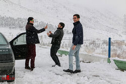 ایران با برف نفس تازه کرد