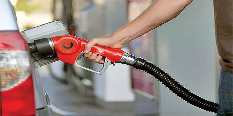 قیمت بنزین در دولت رئیسی افزایش می‌یابد؟