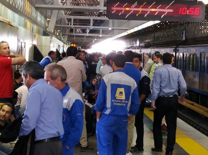مشکلات کارگران خدماتی مترو با پیمانکاران بدحساب