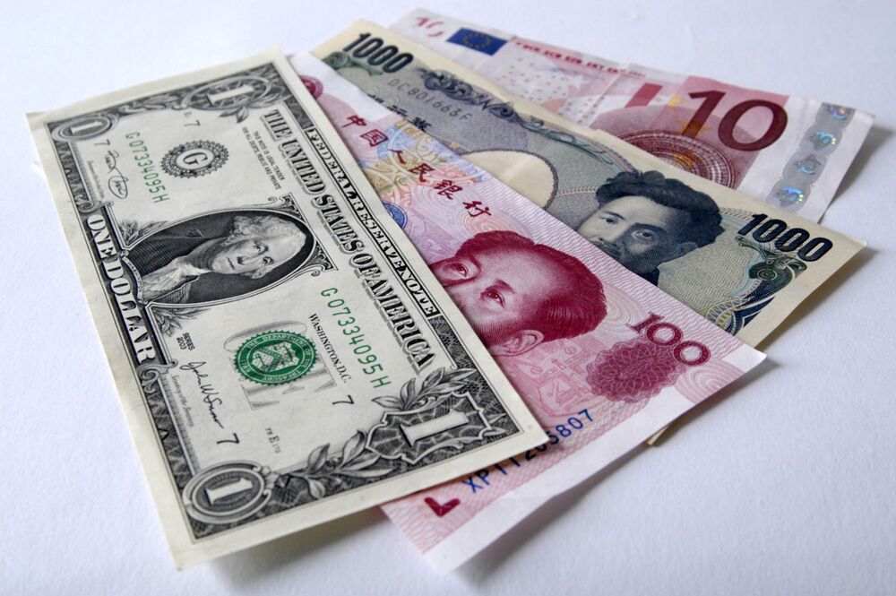 نرخ رسمی ۱۶ ارز در جهان کاهش یافت