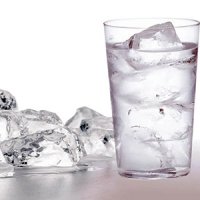 نوشیدن آب سرد برای بدن چه عوارضی دارد؟