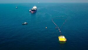 نخستین محموله صادراتی نفت ایران از دریای عمان