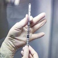 ابتلای زنان واکسینه‌ شده  به کرونا بیش از مردان است