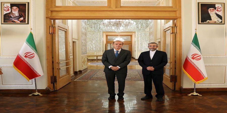 ادامه مذاکرات ایران و نماینده اتحادیه اروپا در تهران