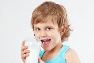 چه فرقی بین مصرف شیر پرچرب و کم چرب برای کودکان وجود دارد؟