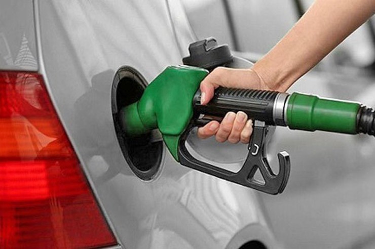 سهمیه بنزین جبرانی چه زمانی واریز می‌شود؟