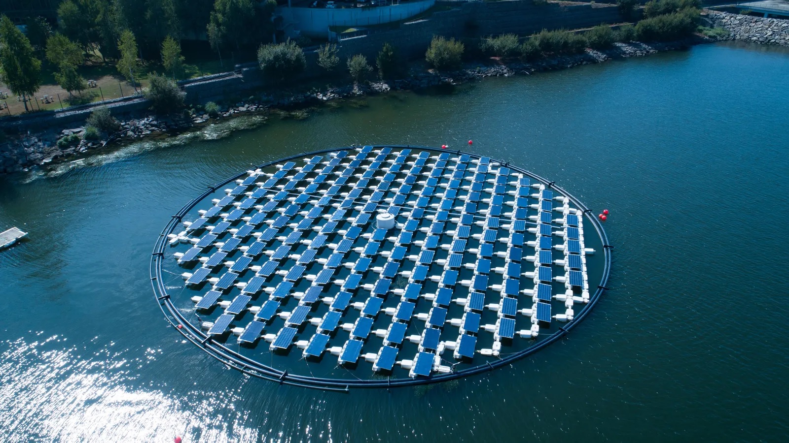 تامین انرژی در آینده با جزایر خورشیدی شناور