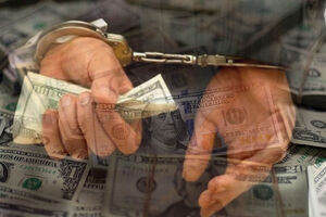 دستگیری ۱۰۰ دلال ارزی در پایتخت