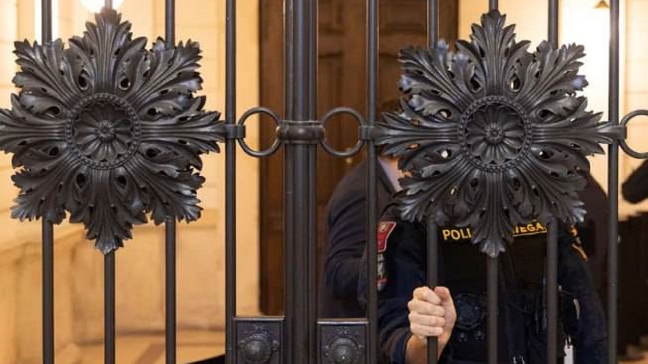 ۴ نفر به دلیل کمک به تروریسم در وین زندانی شدند