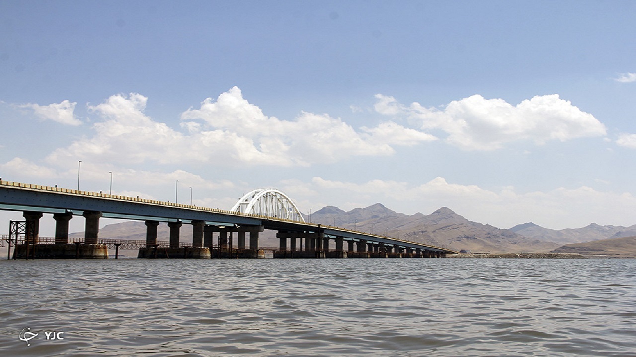 احیای دریاچه ارومیه چگونه تکمیل می‌شود؟