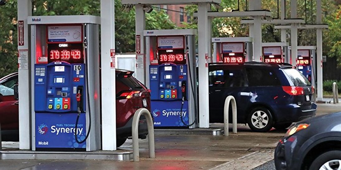 قیمت بنزین آمریکا سر به فلک کشید