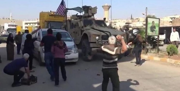 اهالی یک روستا در سوریه نظامیان آمریکایی را فراری دادند