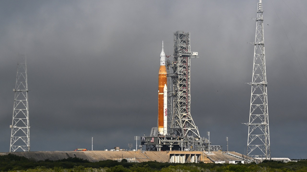 ناسا برای پرتاب موشک SLS آماده می‌شود