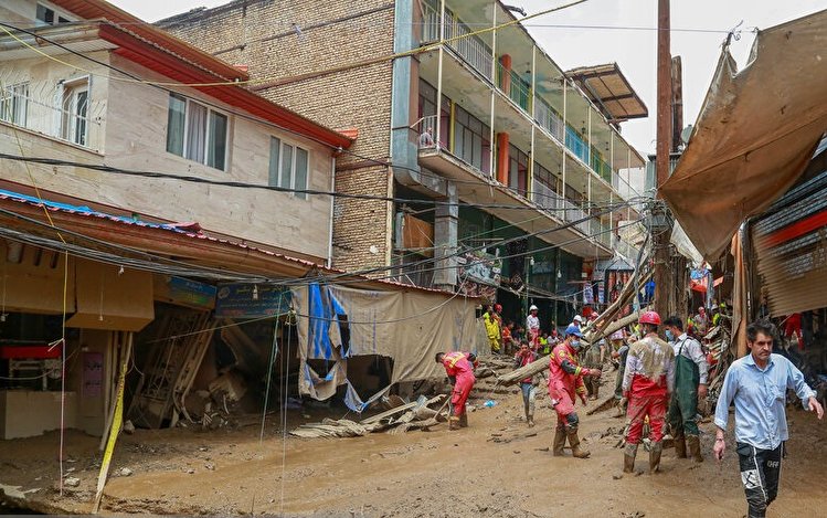 تصاویری جدید از خسارات سیلاب در امامزاده داوود