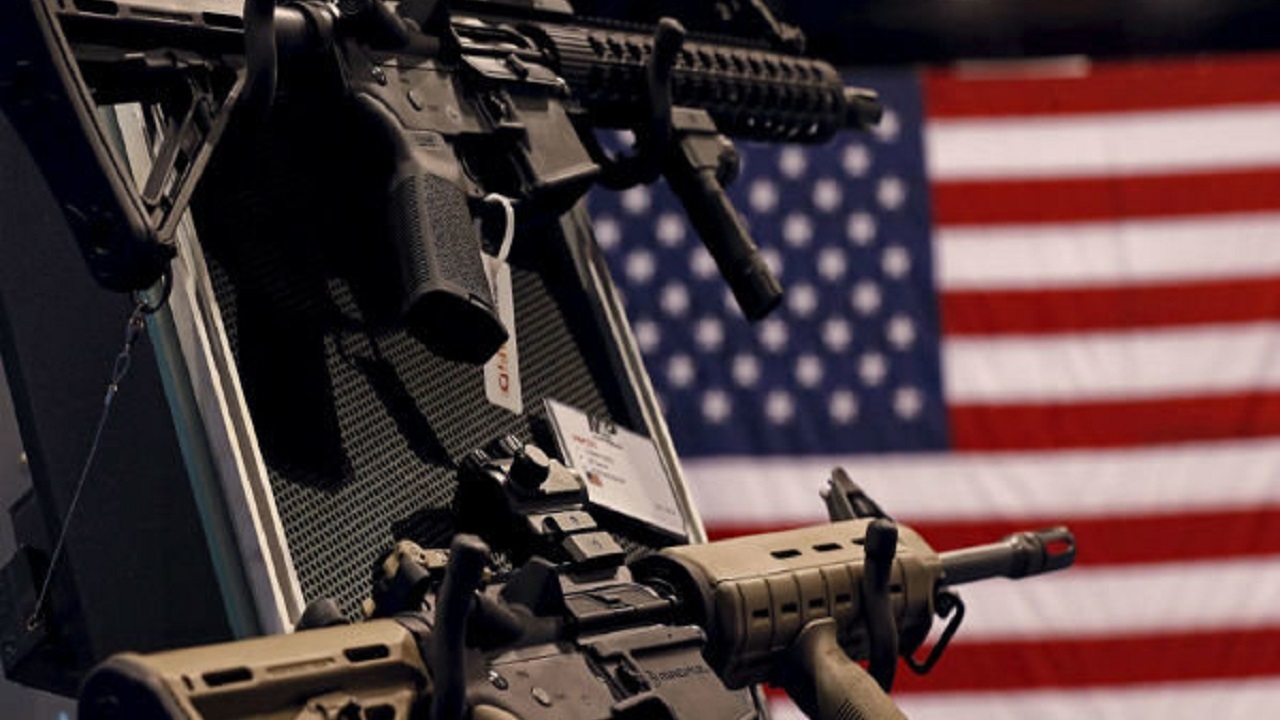 قانون کنترل اسلحه آمریکا در میان چالش‌های قانونی