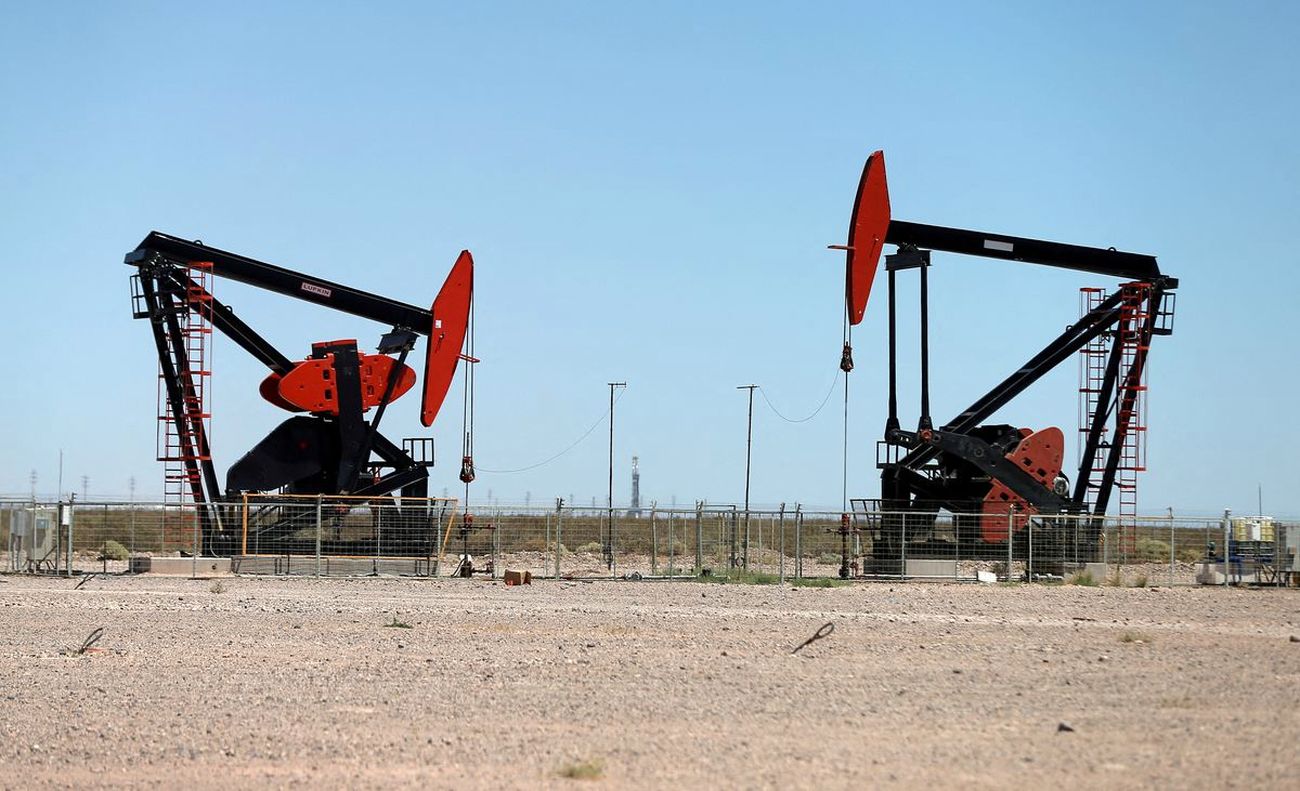قیمت نفت در مسیر کاهشی قرار گرفت