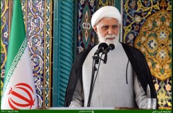 تاکید امام جمعه کیش برای دستیابی به اهداف بیانیه گام دوم انقلاب