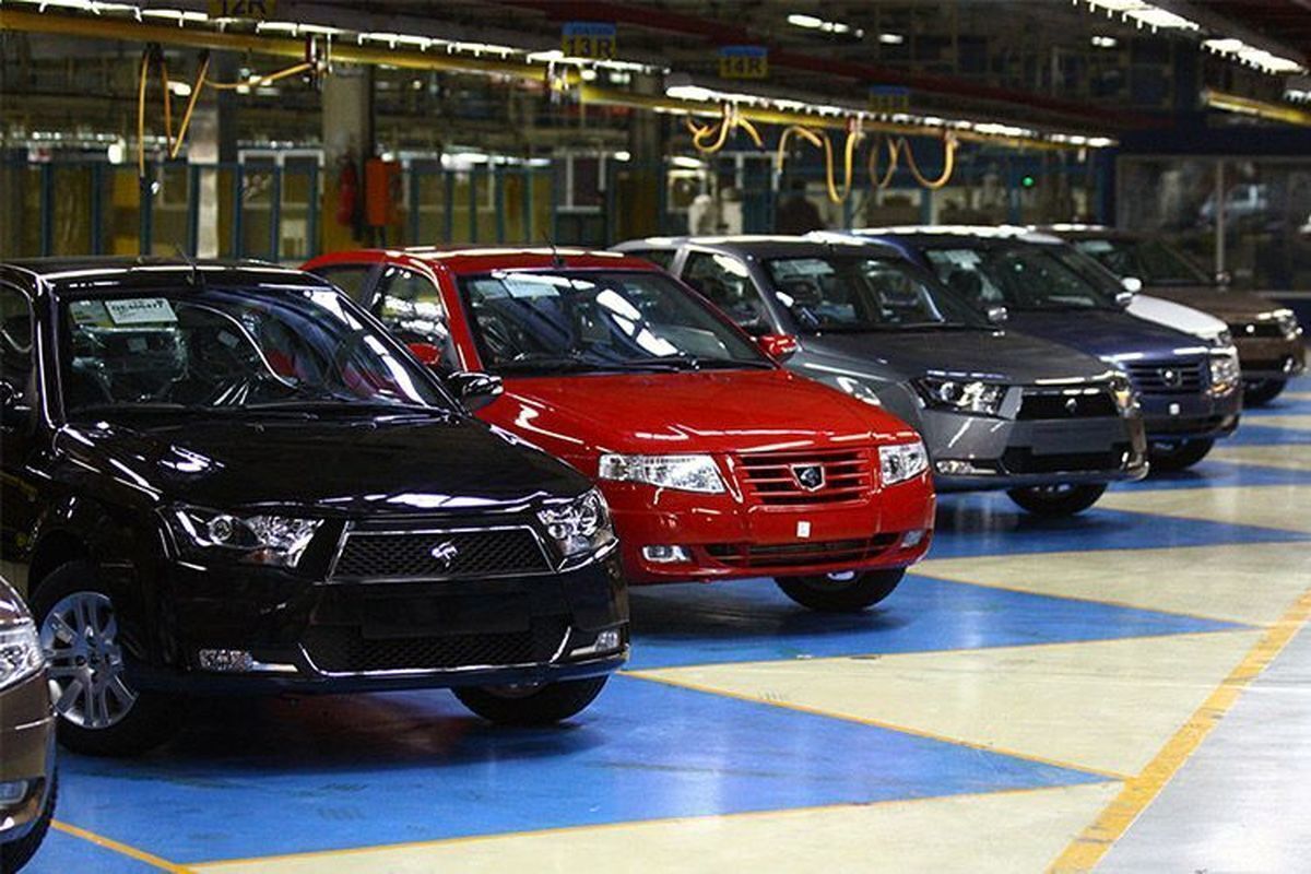 زمان تحویل تعدادی از محصولات پُر تقاضای ایران خودرو به ۱۴۰۳ موکول شد