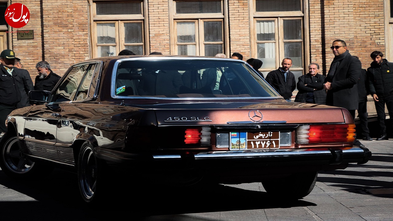 اولین پلاک تاریخی وسیله‌های نقلیه در آذربایجان شرقی رونمایی شد