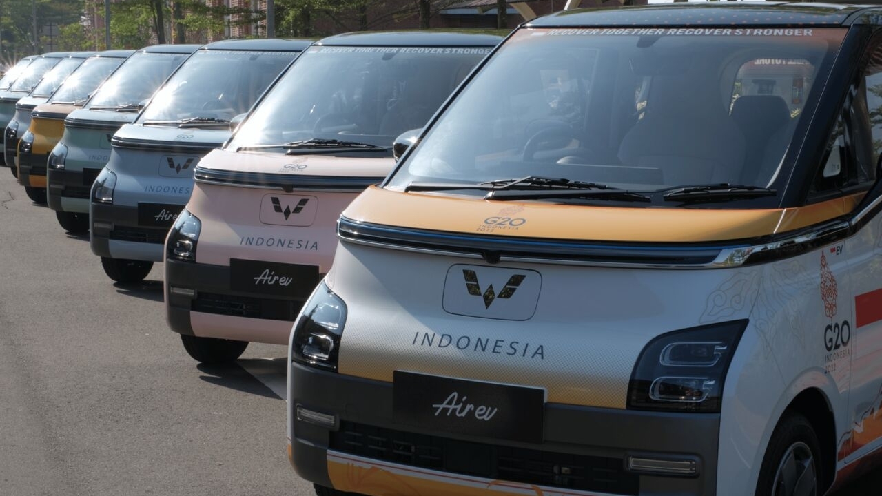اندونزی خودروی‌ برقی بومی تولید می‌کند