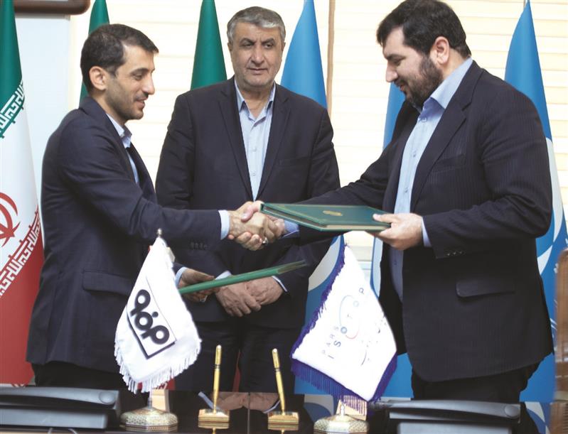 امضای تفاهم‌نامه مشترك شركت فولاد مباركه و سازمان انرژی اتمی ایران