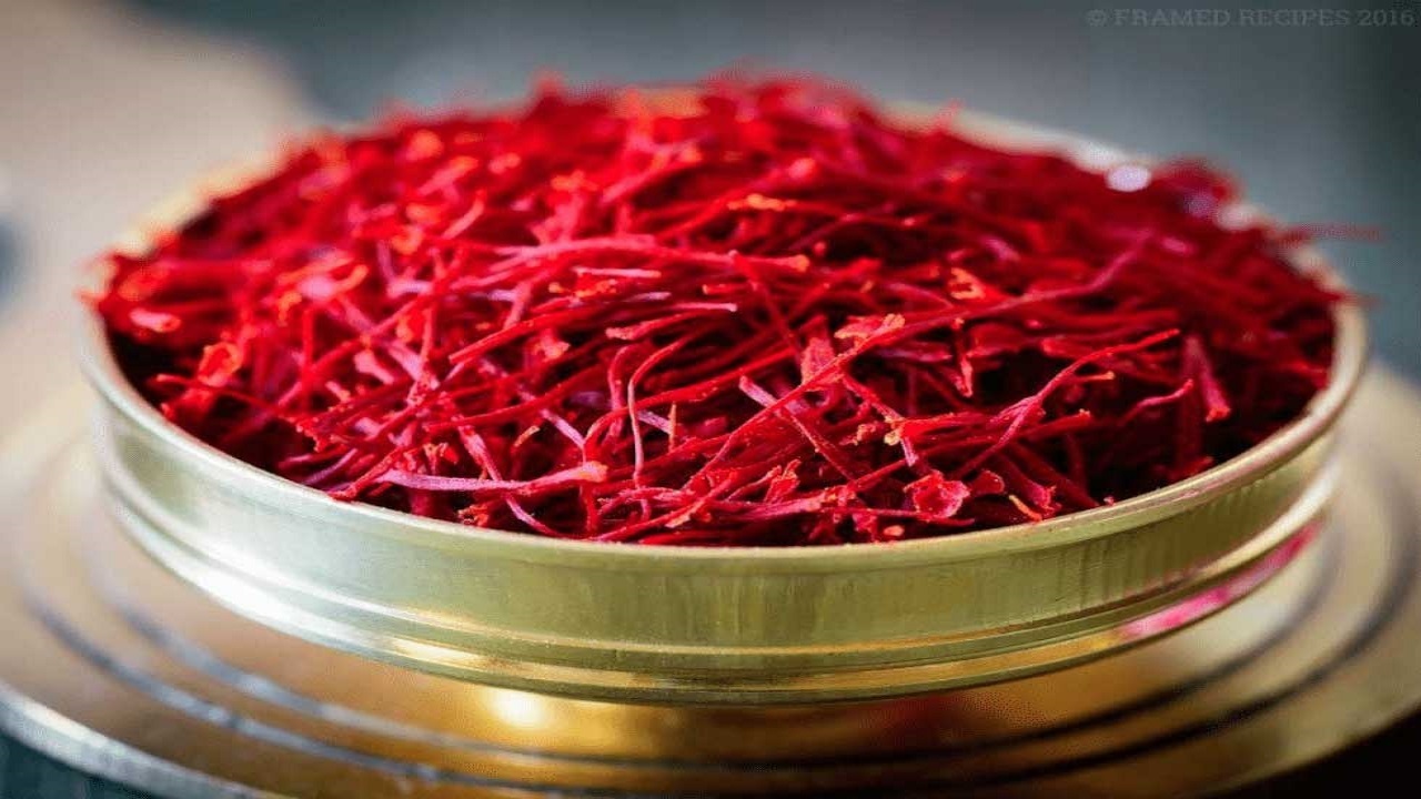 صادرات زعفران با رفع موانع پیش روی صادرکنندگان ۴۰ درصد افزایش می‌یابد
