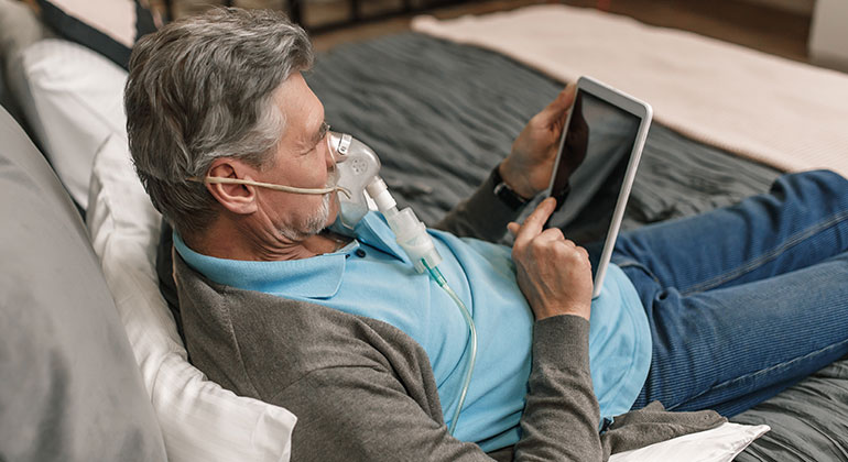 ویزیت آنلاین متخصص ریه در منزل