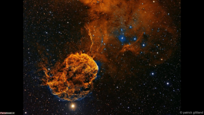 آی سی 443 در صورت فلکی «دوپیکر» – آی سی 443 یک «باقی‌مانده ابرنواختر» کهکشانی است؛ ستاره‌ای که احتمالا 30000 سال پیش منفجر شده است. 