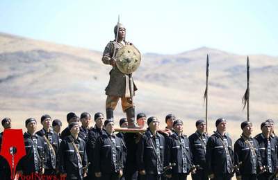 نظامیان در مراسم افتتاحیه بازی‌های ارتش بین‌المللی در پایگاه نظامی/ منطقه زمبیل ، قزاقستان
